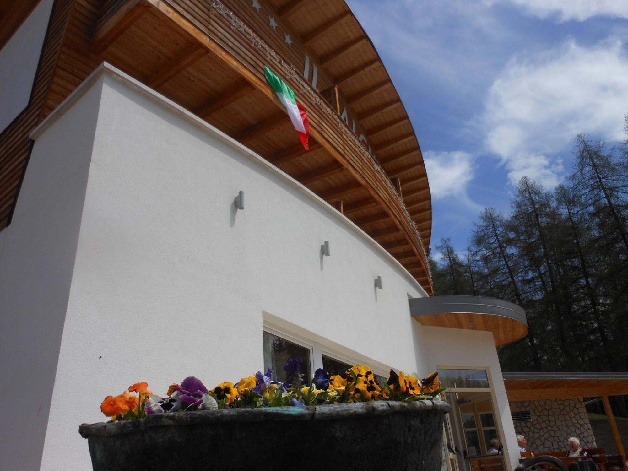 Il Falchetto Sarnonico Zewnętrze zdjęcie